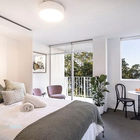 Studio Apt With Parking Balcony & Water Views Sidney Dış mekan fotoğraf