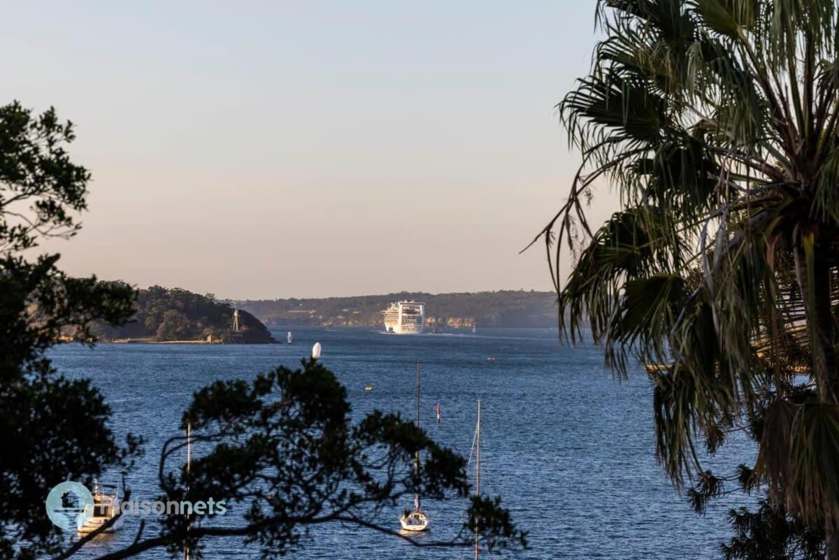 Studio Apt With Parking Balcony & Water Views Sidney Dış mekan fotoğraf