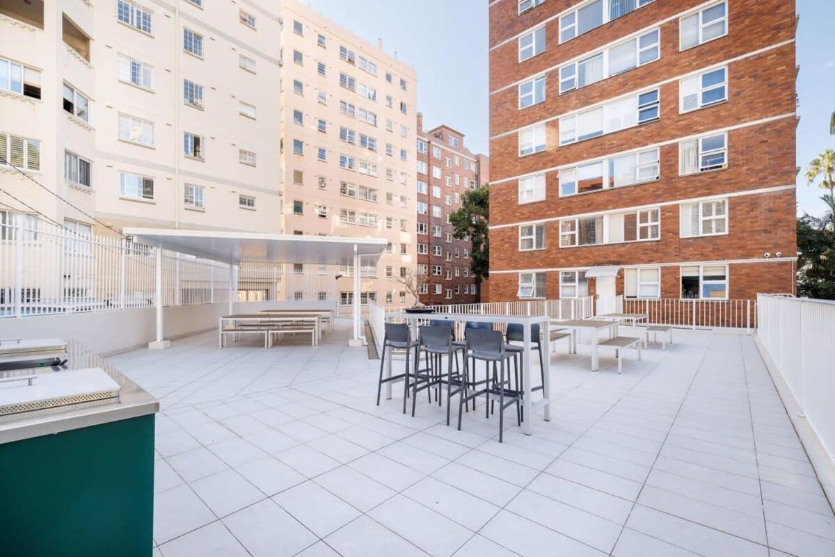 Studio Apt With Parking Balcony & Water Views Sidney Dış mekan fotoğraf