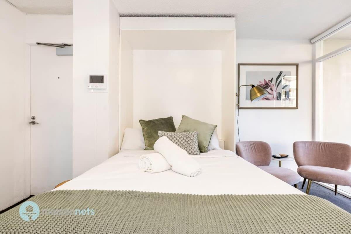 Studio Apt With Parking Balcony & Water Views Sidney Dış mekan fotoğraf