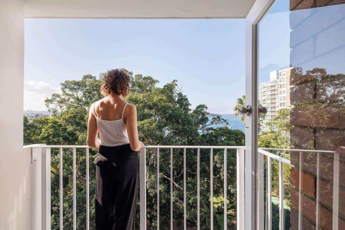 Studio Apt With Parking Balcony & Water Views Sidney Dış mekan fotoğraf